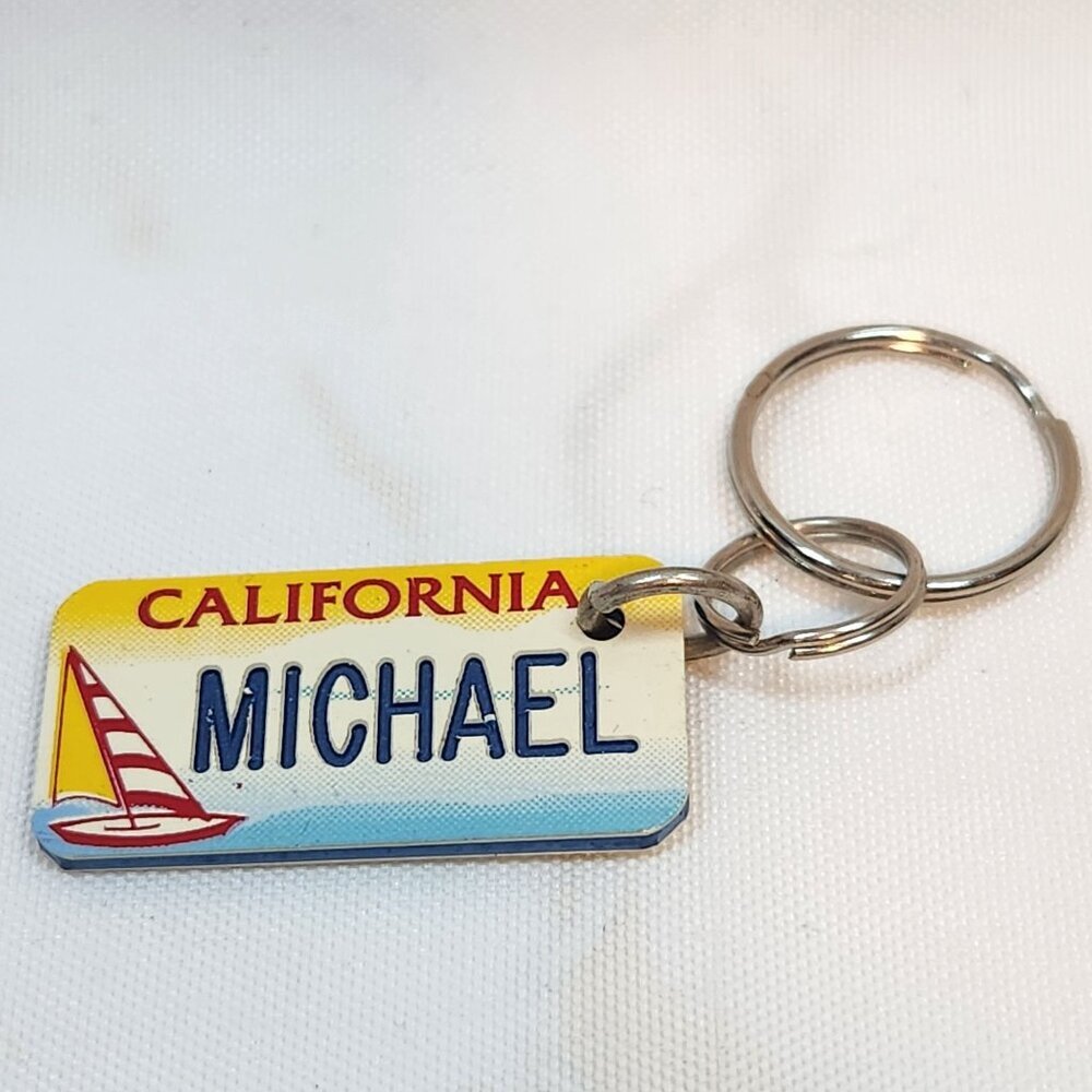 VTG California Name Key Chain "Michael" License Plate Souvenir Sailboat‎ Plastic